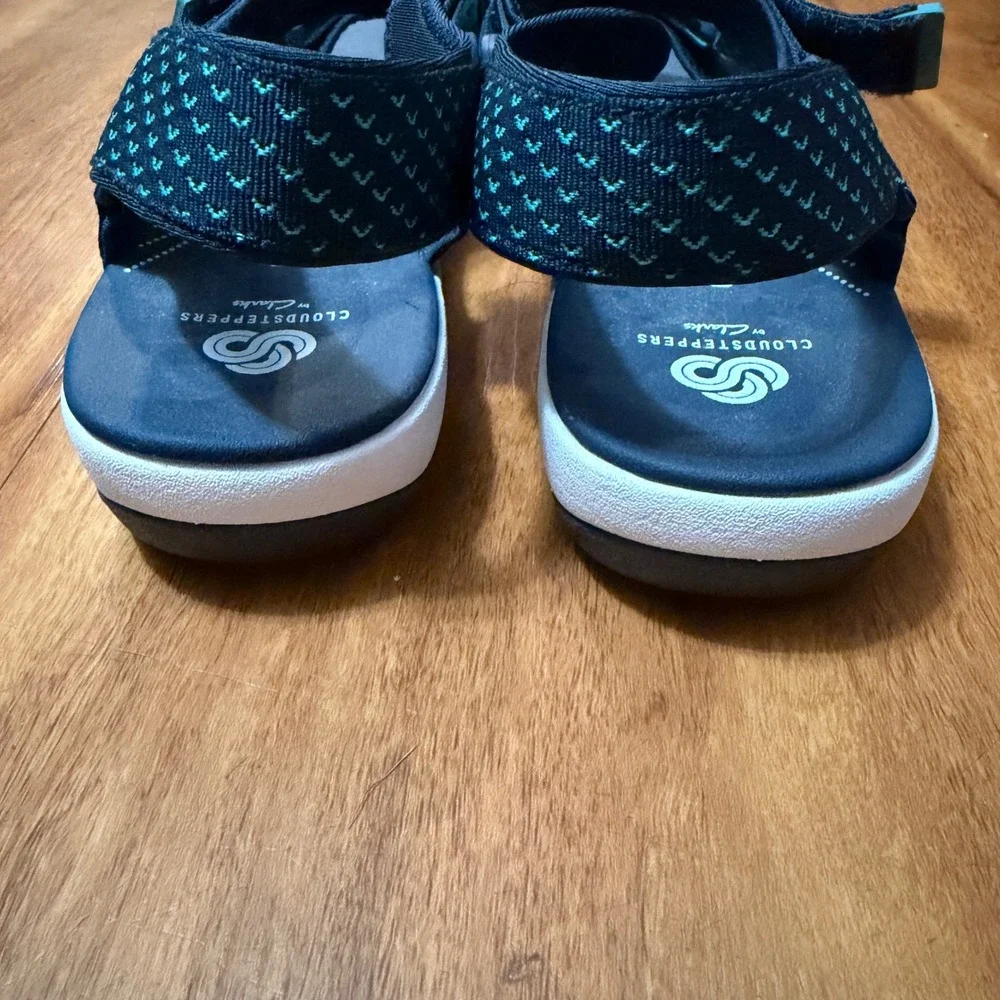 Clarks Sandals Womens 11M Navy Arla Glison Cloudsteppers Strappy Sporty 26126598